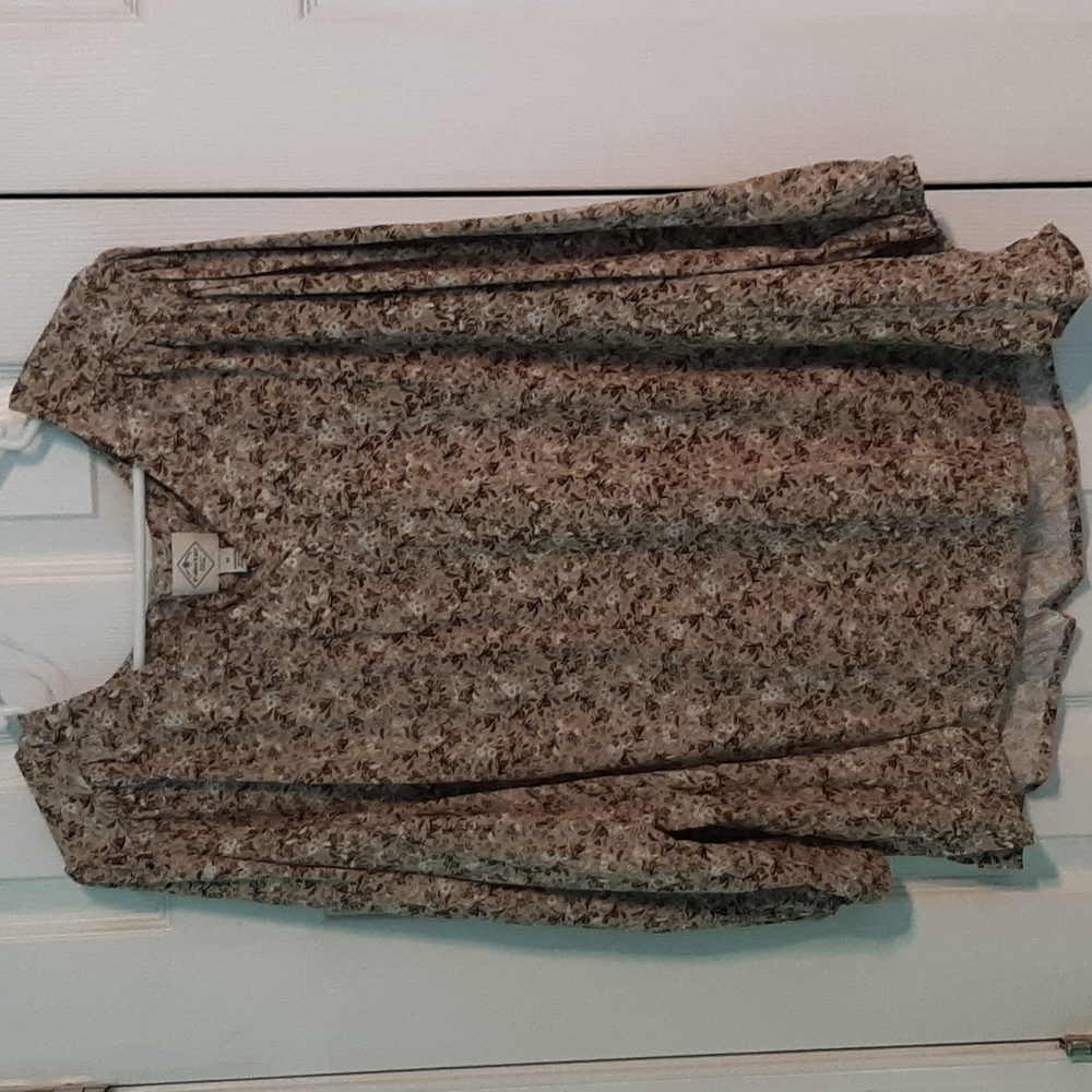 Blouse - Picture 2 of 6